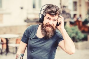 5 of the best everyday money-saving podcasts – NewsChain