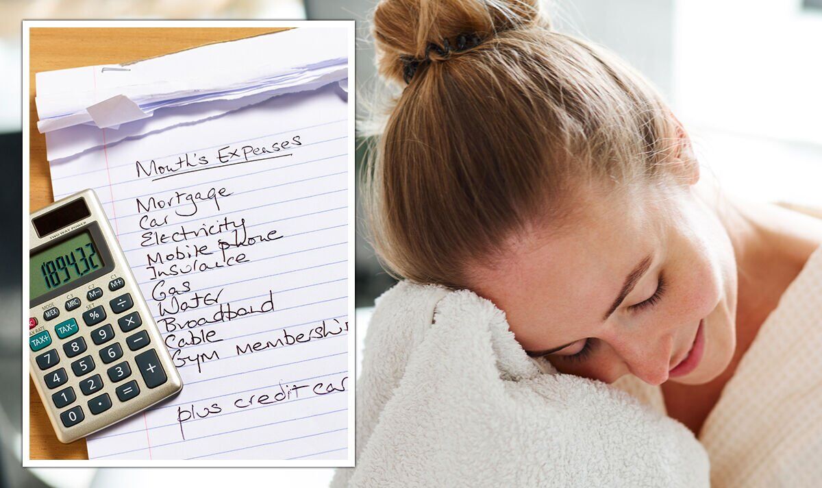 ‘Is it cheaper to shower or bath?’ 20 ways Britons can save on their energy bills – Express